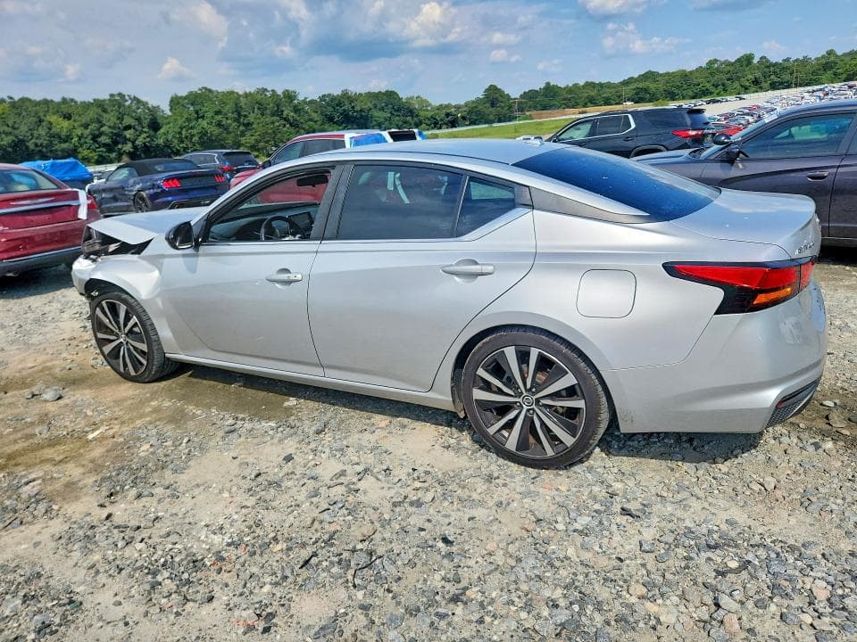 2019 NISSAN ALTIMA SR 2