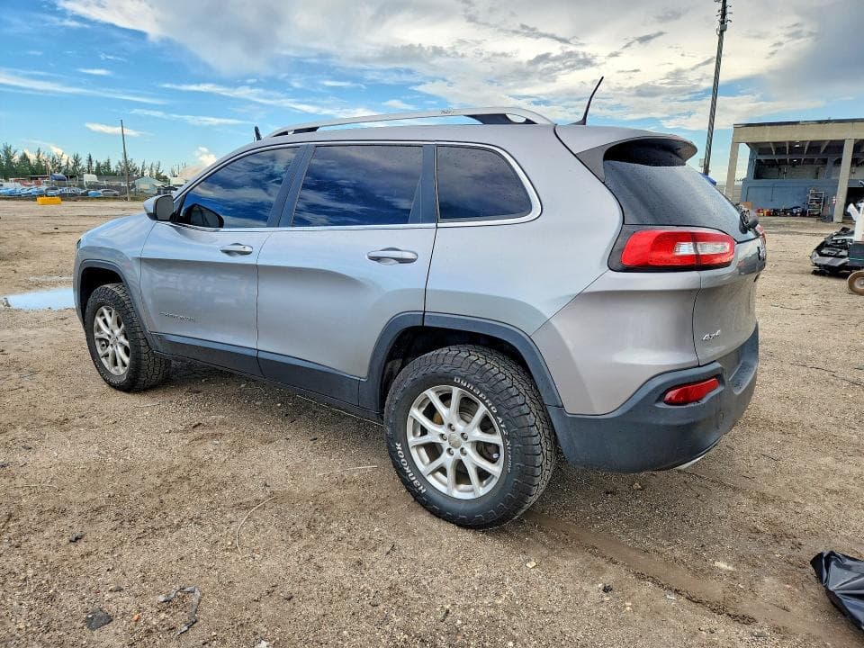2017 JEEP CHEROKEE LATITUDE 2