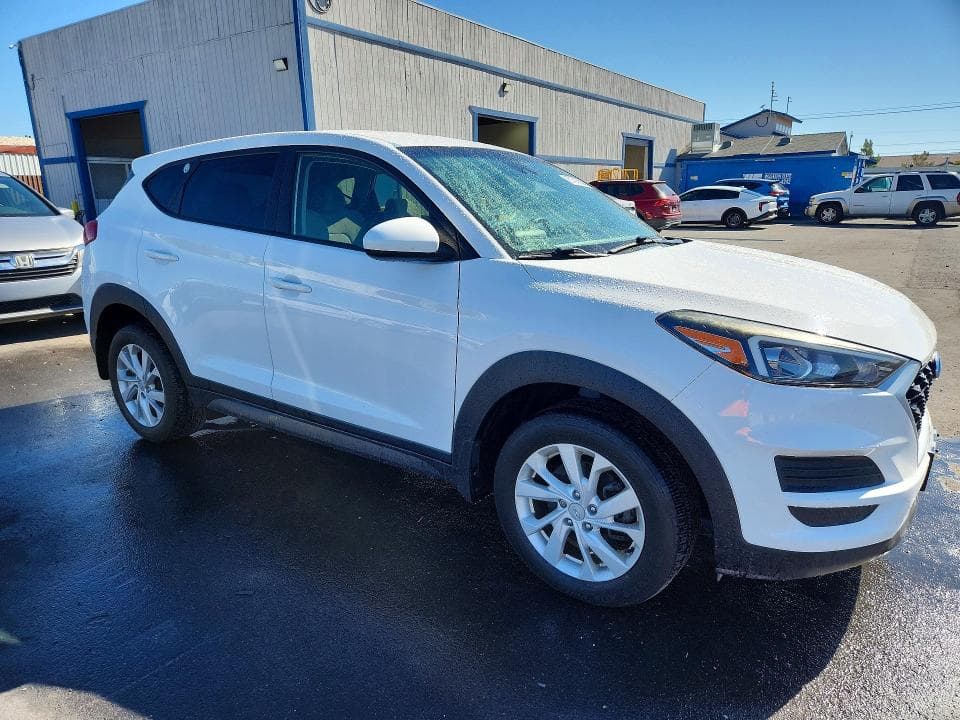 2020 HYUNDAI TUCSON SE 4
