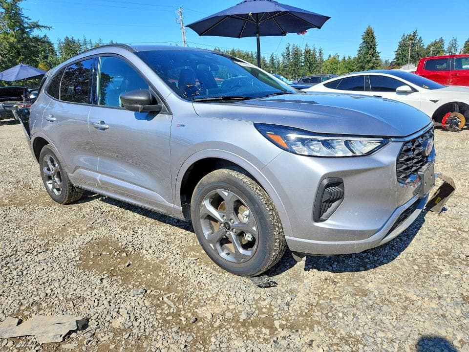 2024 FORD ESCAPE ST LINE 4