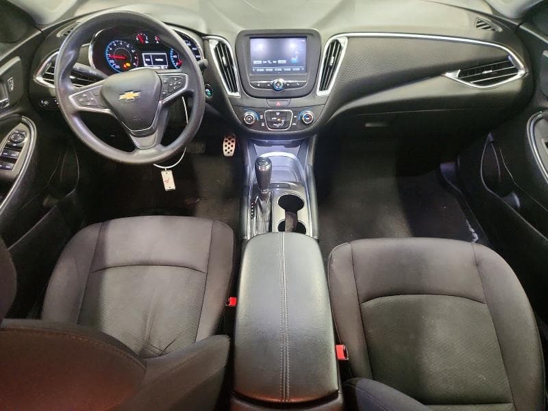2017 CHEVROLET MALIBU LT 8