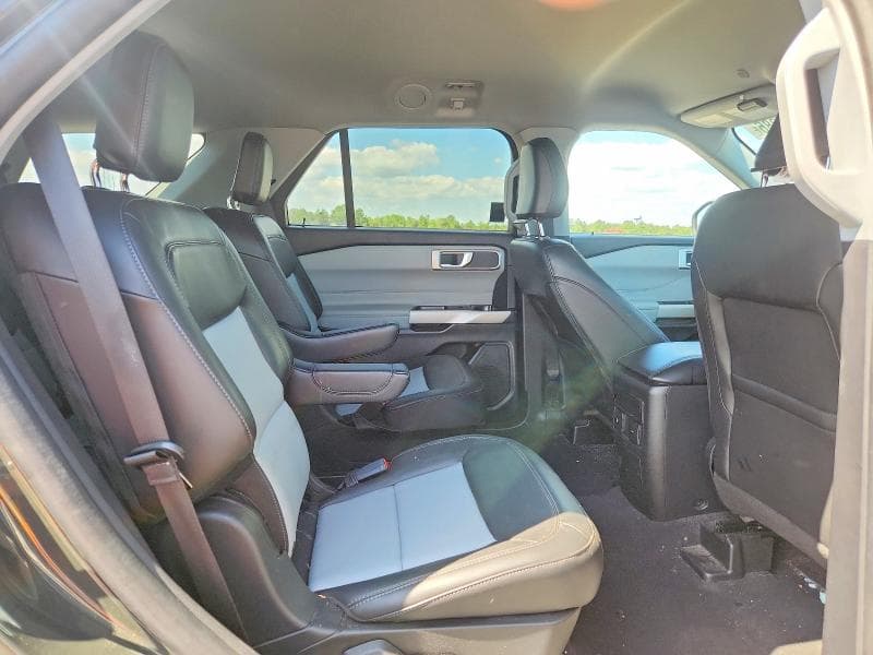 2022 FORD EXPLORER XLT 11