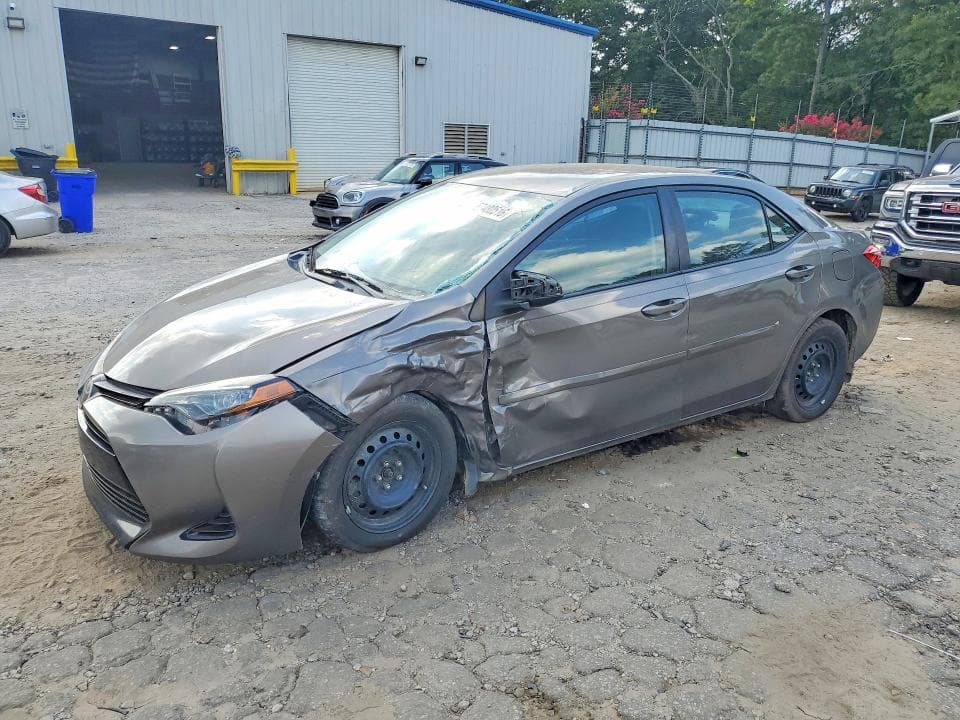 2019 TOYOTA COROLLA LE - 1