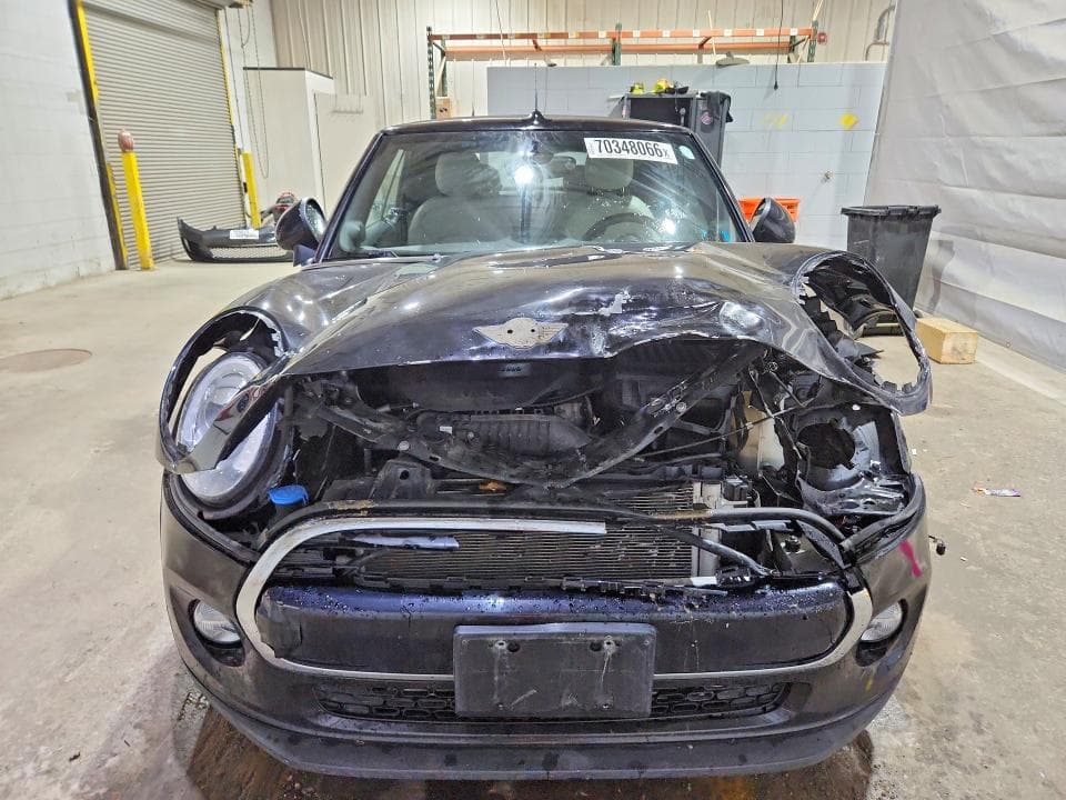 2017 MINI COOPER 5