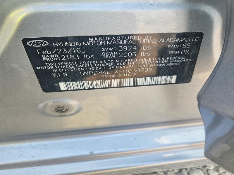 2017 HYUNDAI ELANTRA SE 12