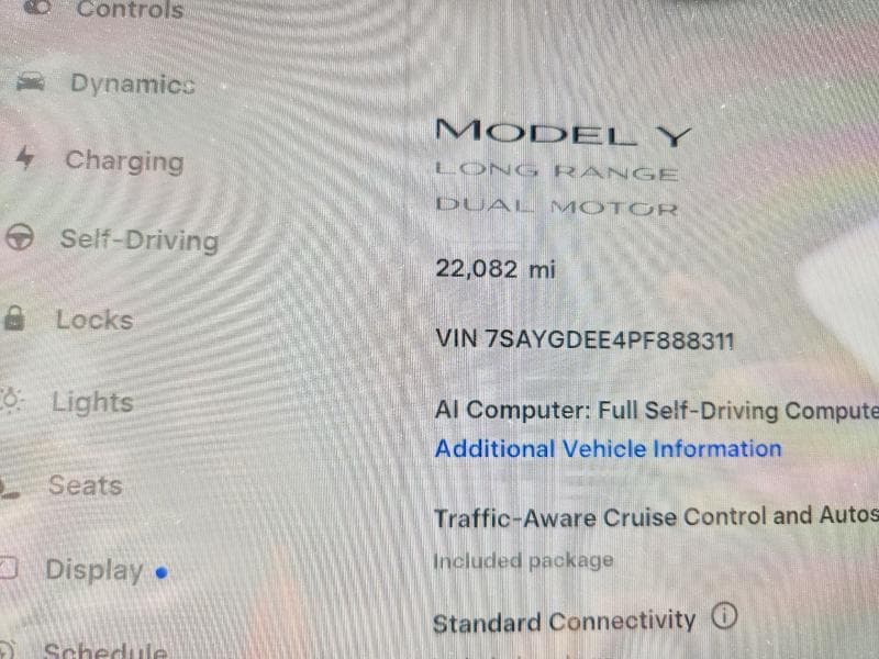2023 TESLA MODEL Y 9