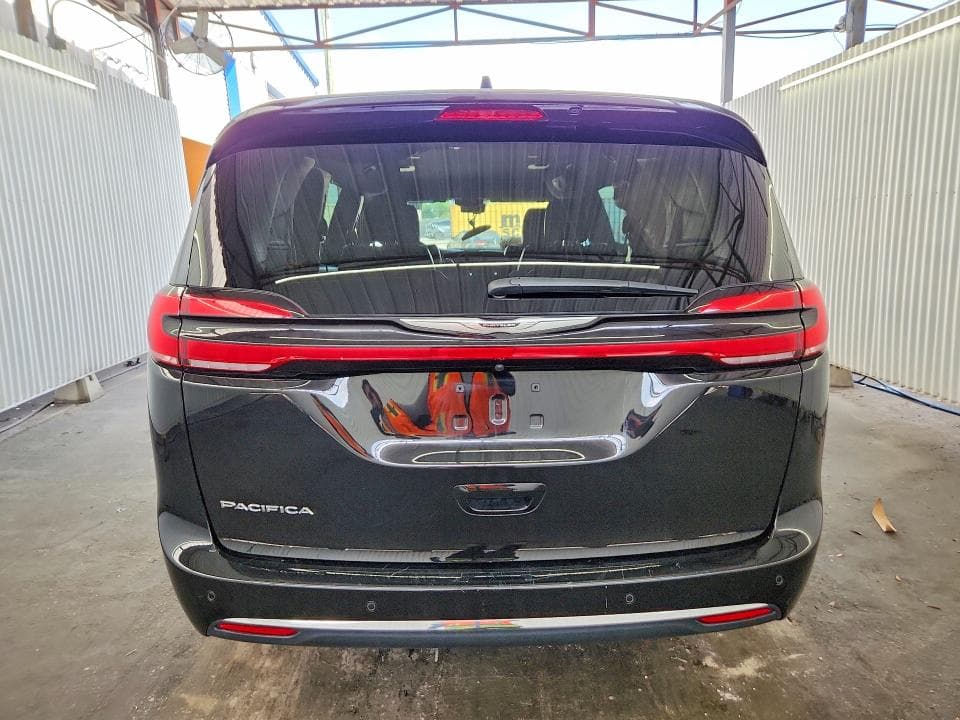 2025 CHRYSLER PACIFICA SELECT 6