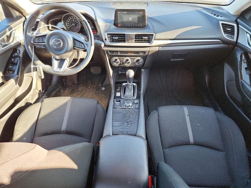 2018 MAZDA 3 GS 8