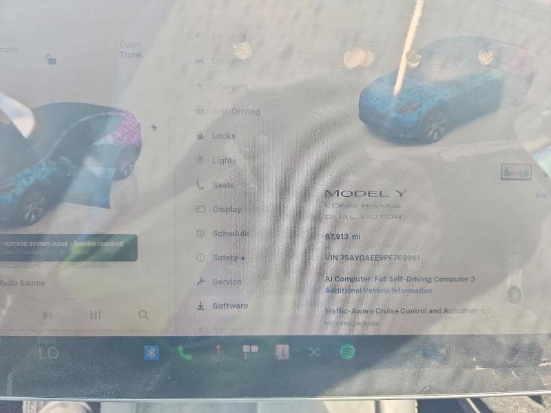 2023 TESLA MODEL Y 9