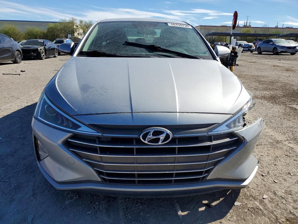 2020 HYUNDAI ELANTRA SEL 5