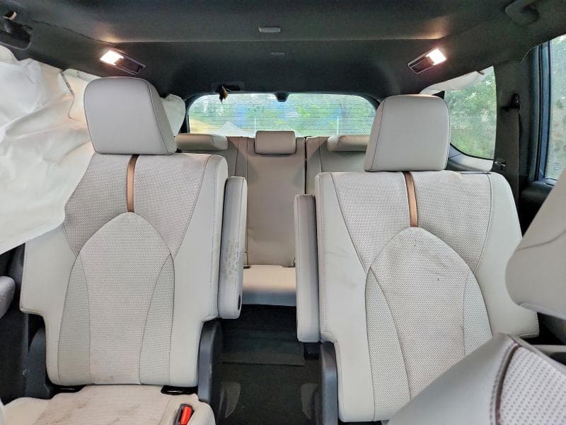 2026 TOYOTA GRAND HIGHLANDER HYBRID MAX PLATINUM 10