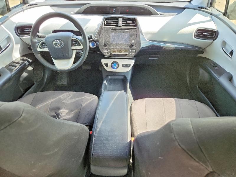 2017 TOYOTA PRIUS TWO 8