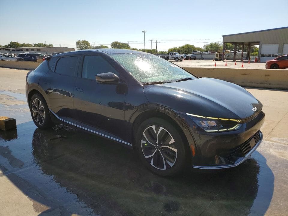 2024 KIA EV6 WIND 4