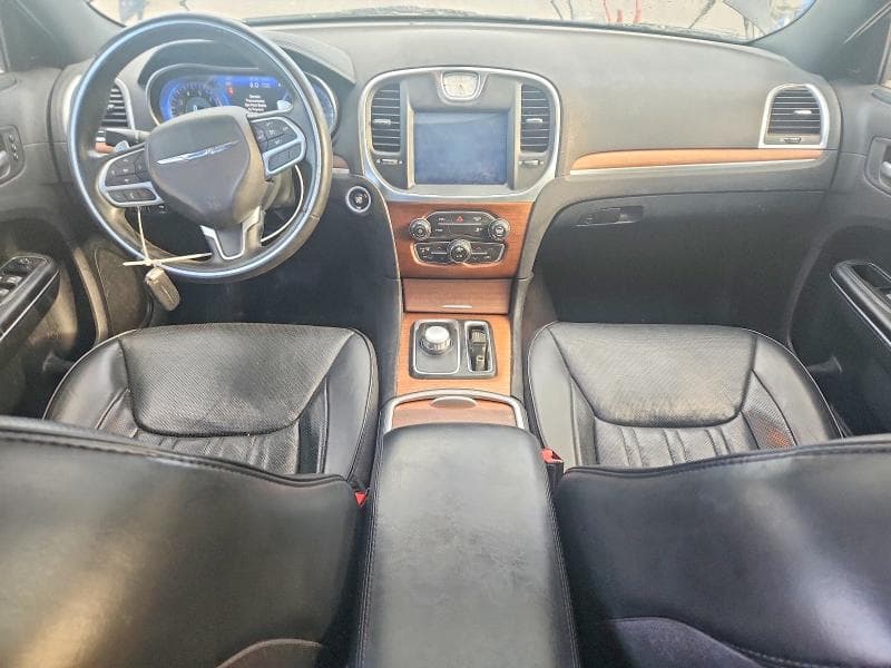 2017 CHRYSLER 300C PLATINUM 8
