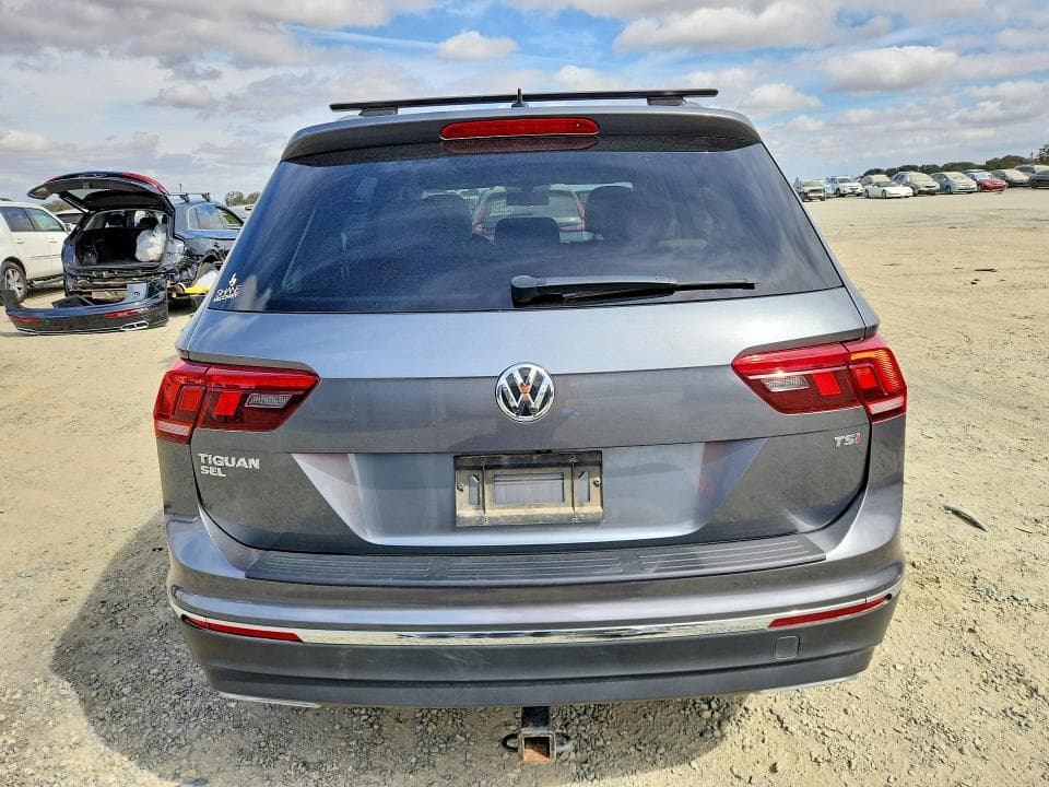 2018 VOLKSWAGEN TIGUAN SE 6