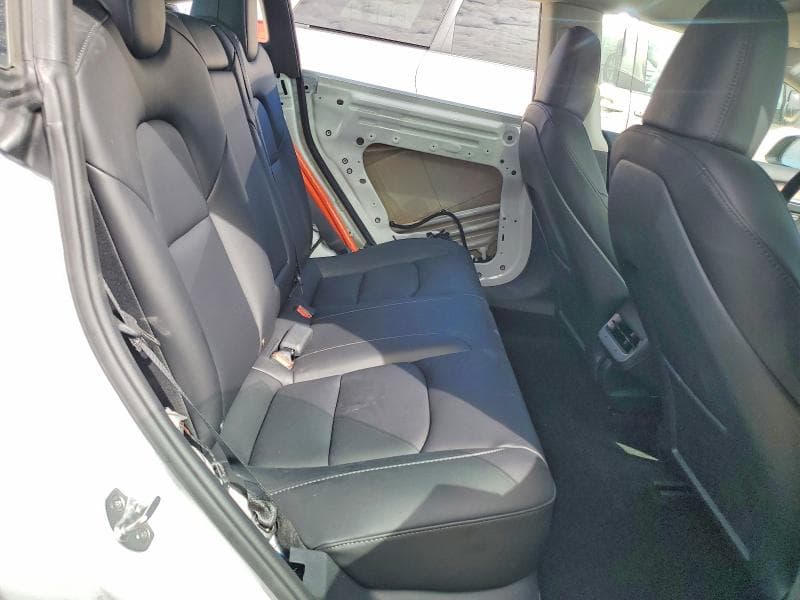2023 TESLA MODEL 3 10
