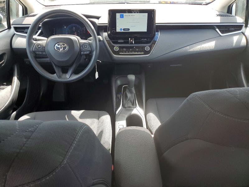 2026 TOYOTA COROLLA LE 8