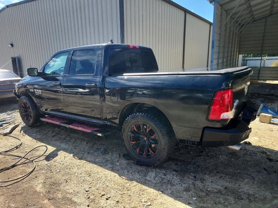 2019 RAM 1500 CLASSIC SLT 2