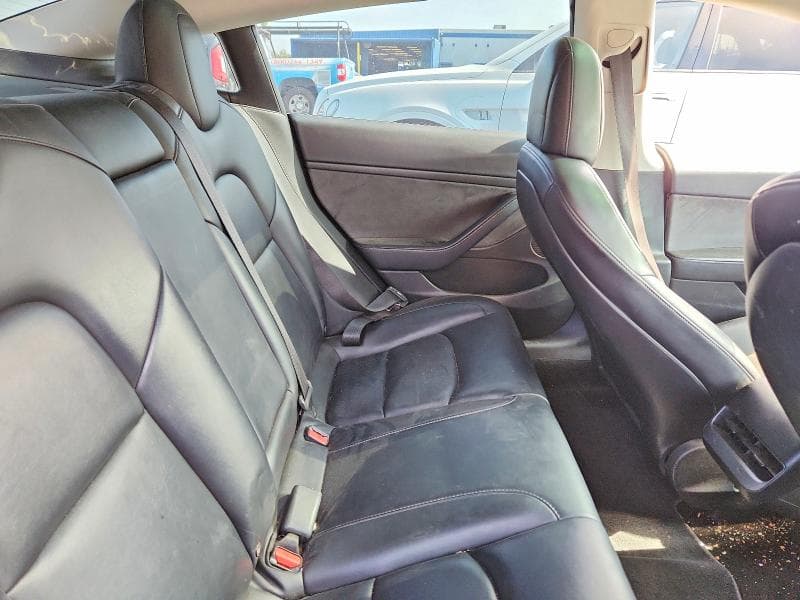2022 TESLA MODEL 3 10
