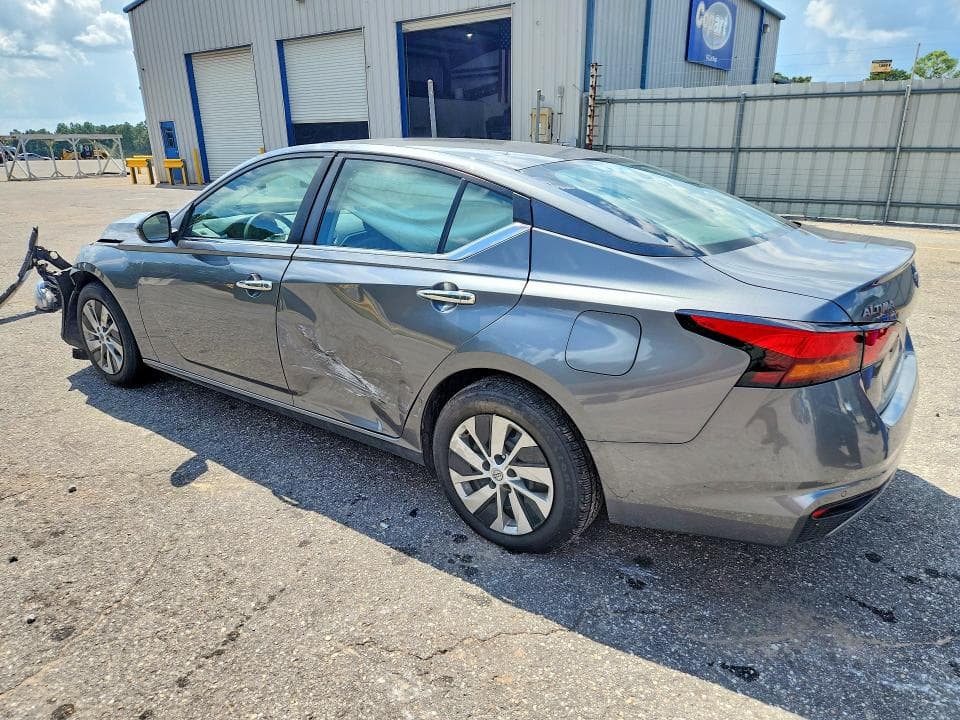 2023 NISSAN ALTIMA S 2