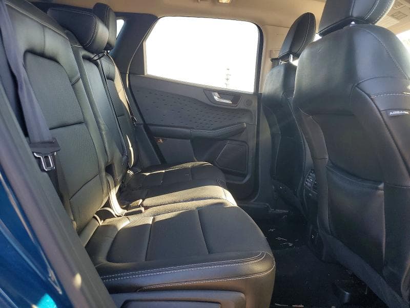 2020 FORD ESCAPE TITANIUM 11