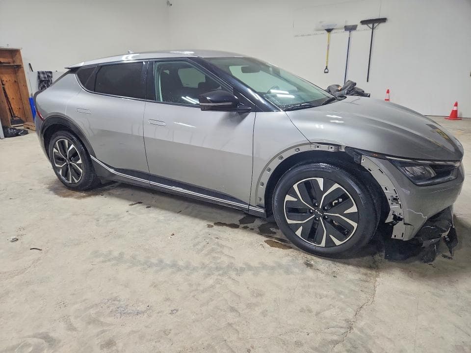 2024 KIA EV6 WIND 4