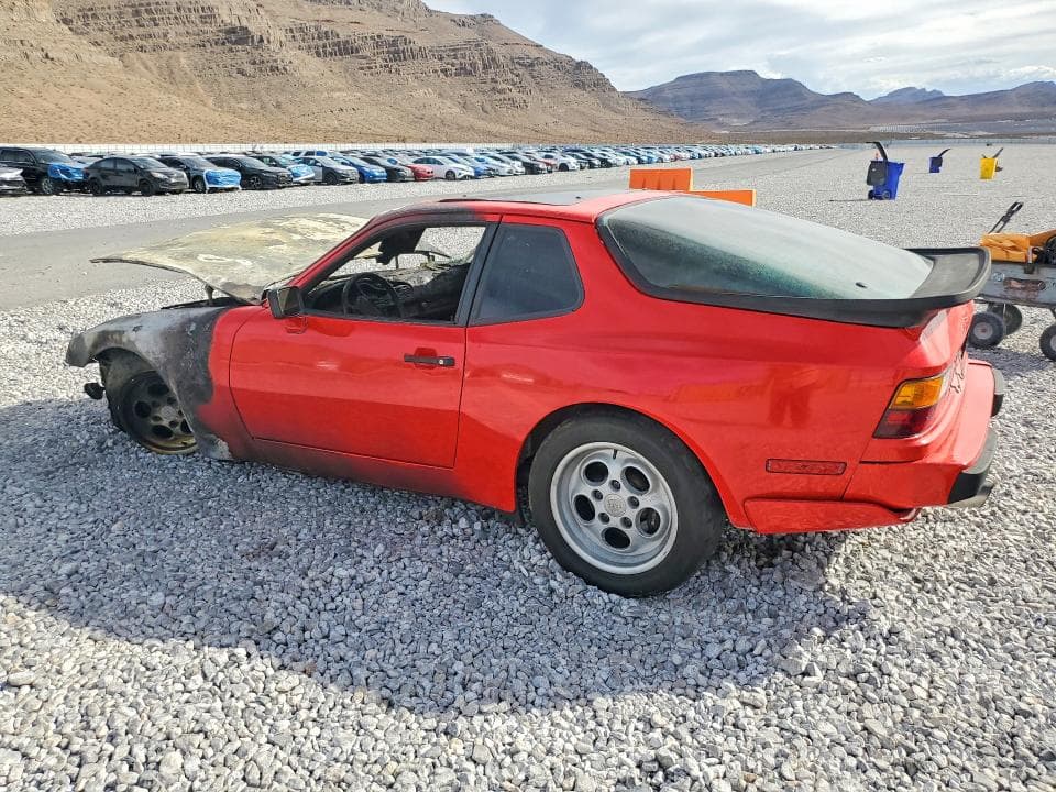 1986 PORSCHE 944 TURBO 2