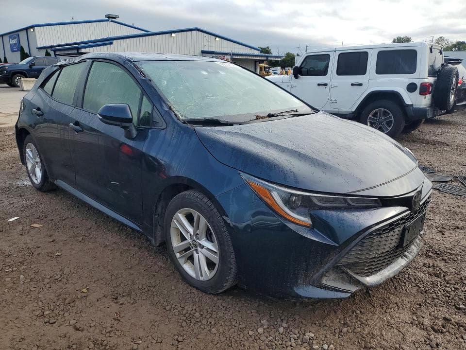 2021 TOYOTA COROLLA HATCHBACK SE 4