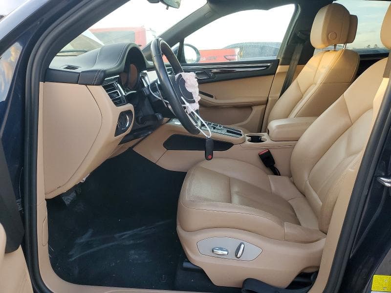 2021 PORSCHE MACAN 7