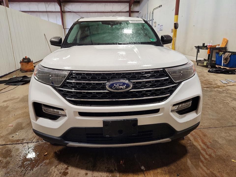 2023 FORD EXPLORER XLT 5