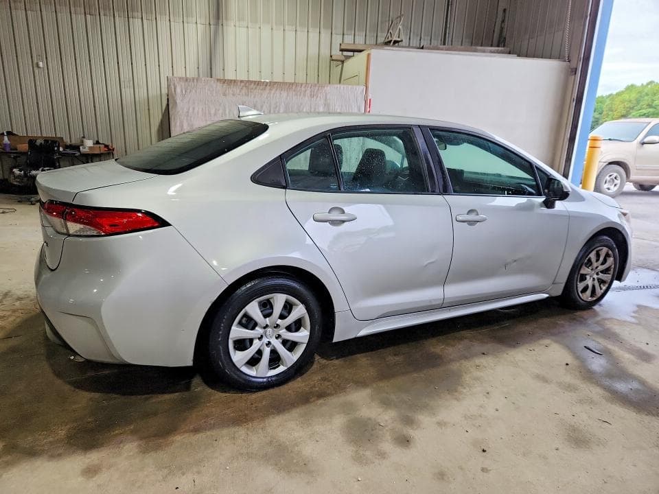 2023 TOYOTA COROLLA LE 3