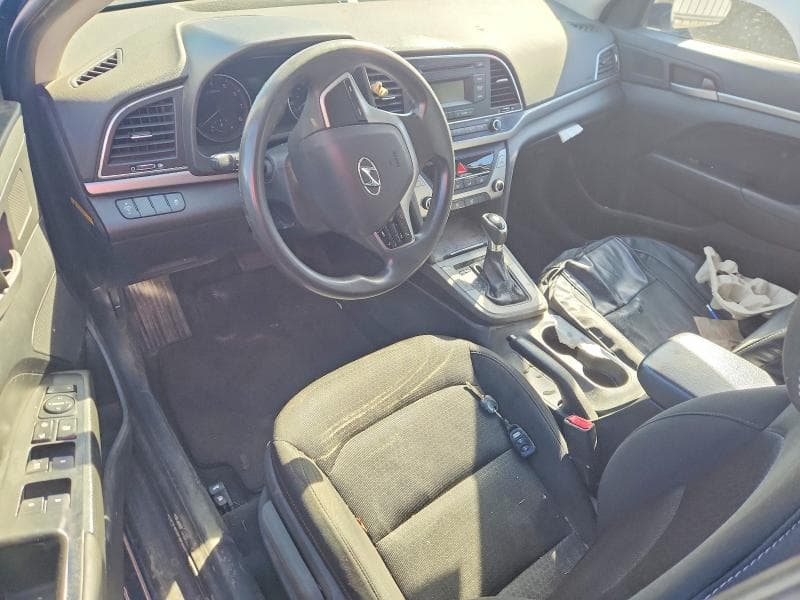2017 HYUNDAI ELANTRA SE 8
