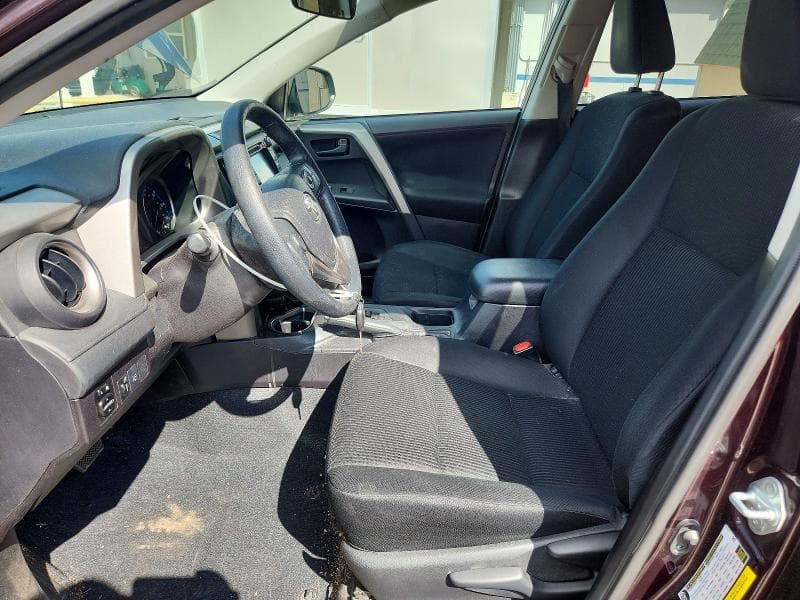 2018 TOYOTA RAV4 LE 7