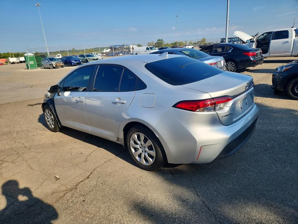2023 TOYOTA COROLLA LE 2