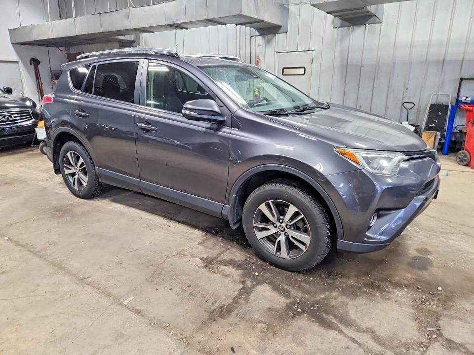 2018 TOYOTA RAV4 XLE 4