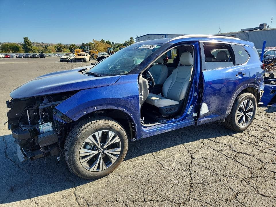 2021 NISSAN ROGUE SV - 1