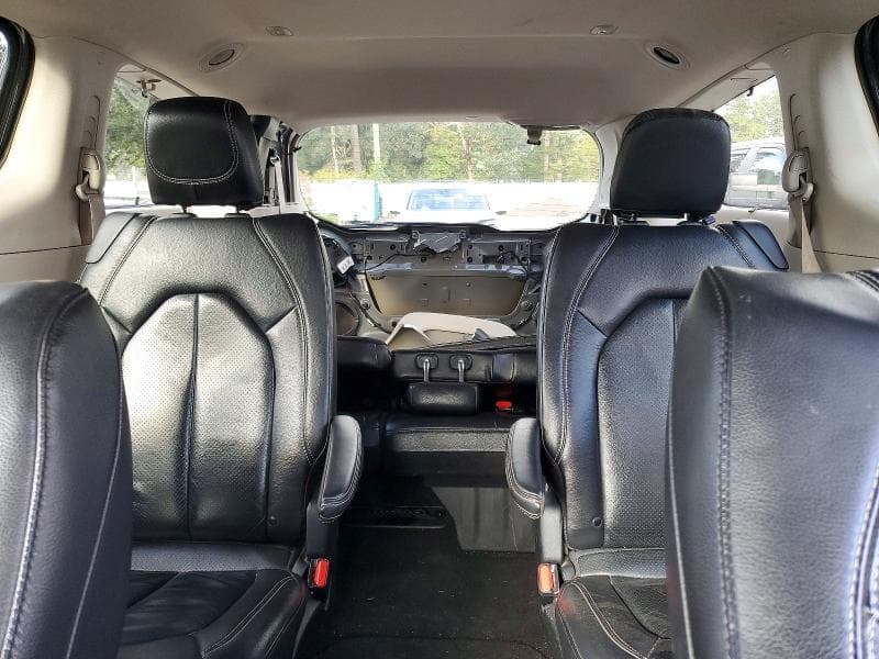 2022 CHRYSLER PACIFICA TOURING L 10