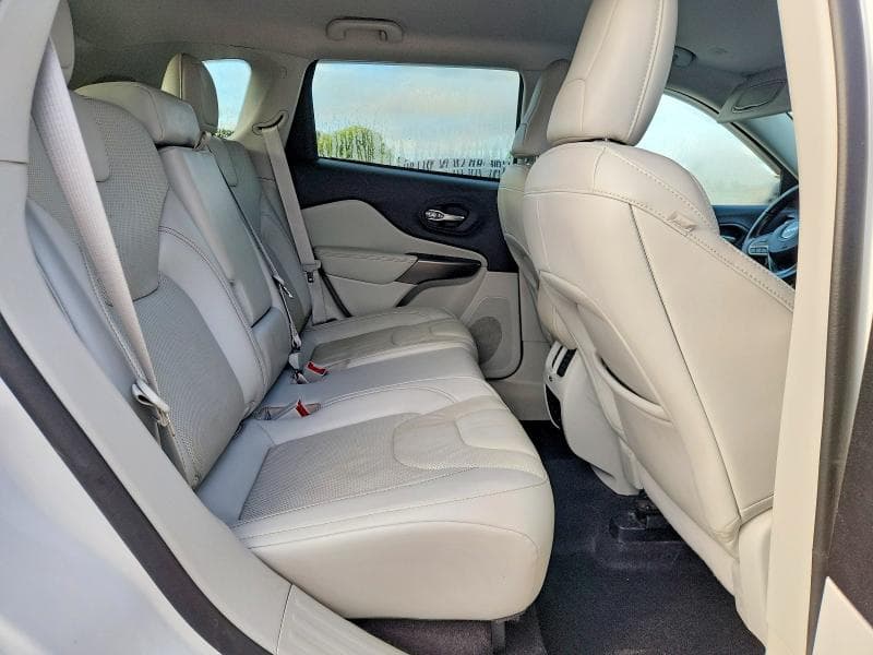 2020 JEEP CHEROKEE LIMITED 11