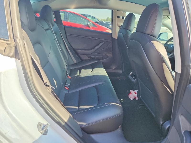 2018 TESLA MODEL 3 10