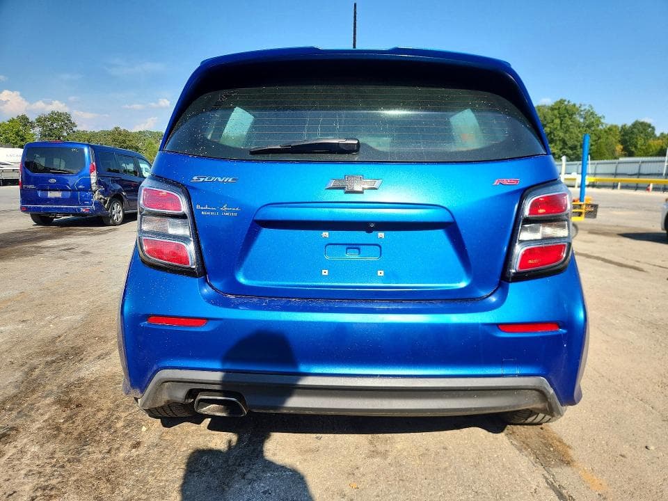 2019 CHEVROLET SONIC LT 6