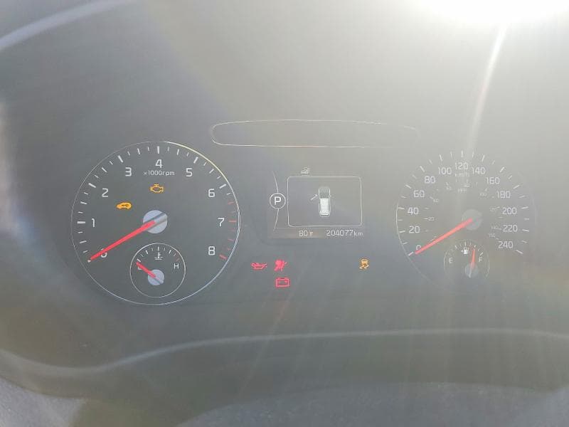 2017 KIA SORENTO LX 9