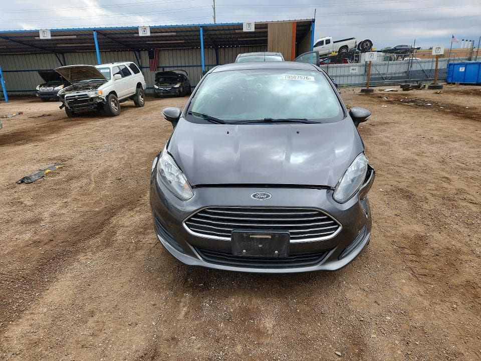 2017 FORD FIESTA SE 5