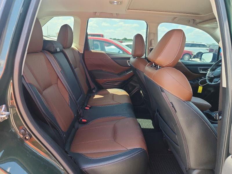 2023 SUBARU FORESTER TOURING 11