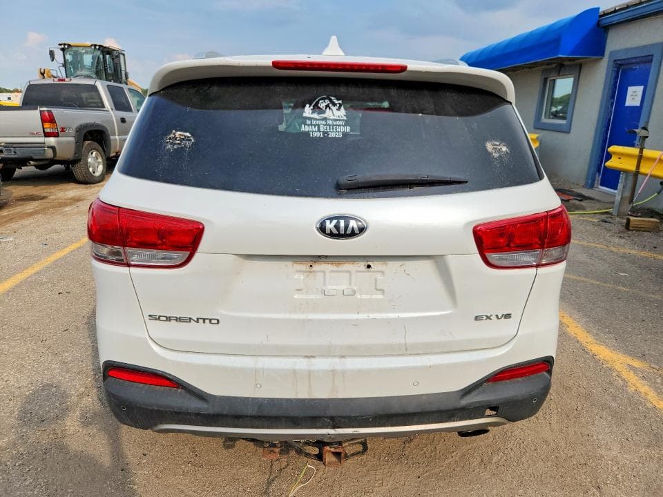 2017 KIA SORENTO EX 6