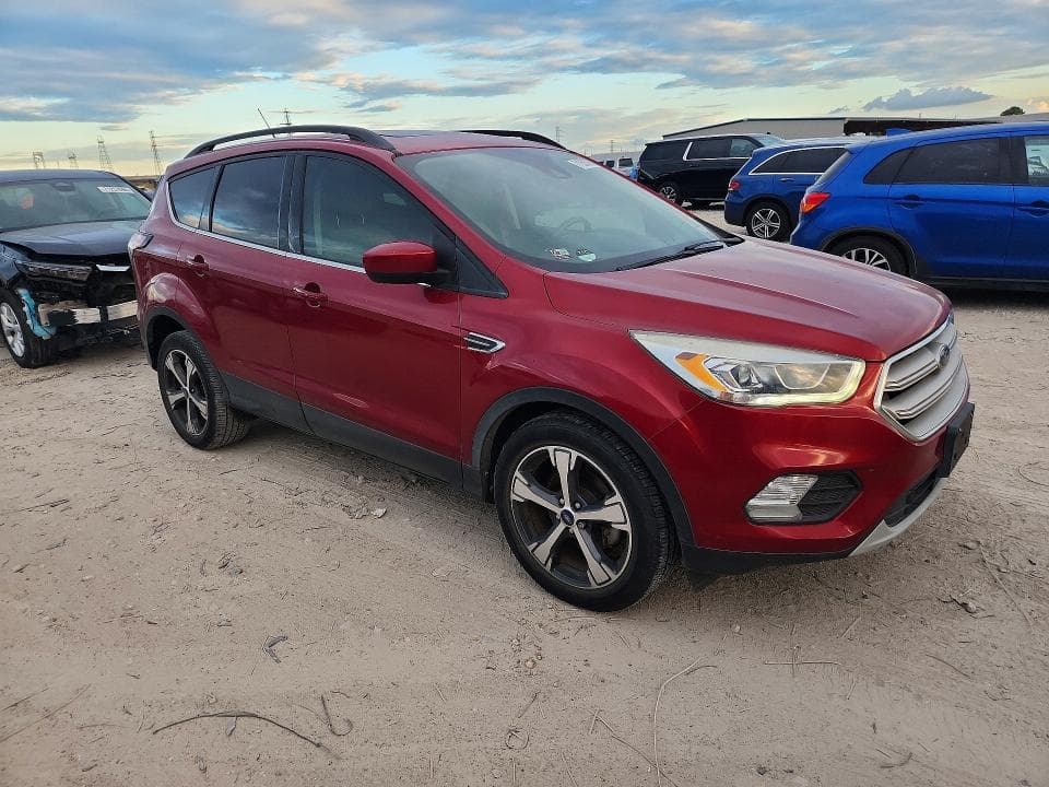 2018 FORD ESCAPE SEL 4
