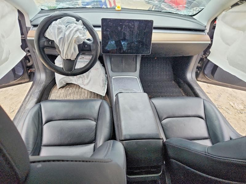 2021 TESLA MODEL 3 8