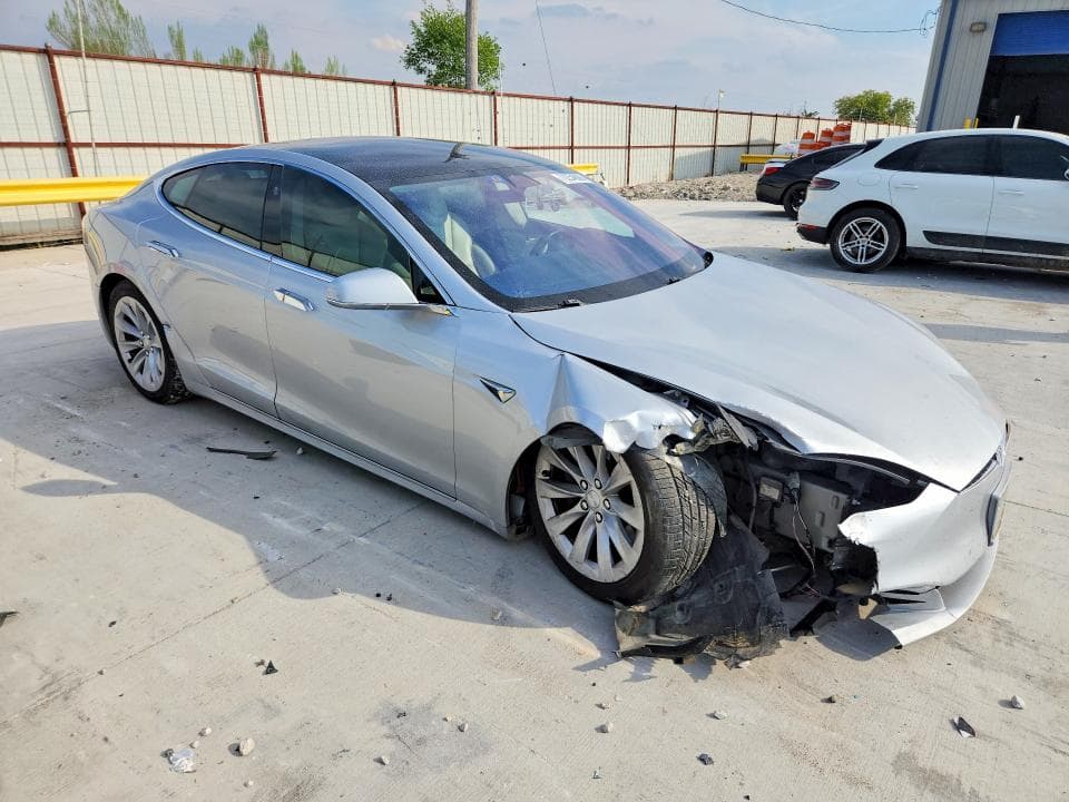 2018 TESLA MODEL S 4