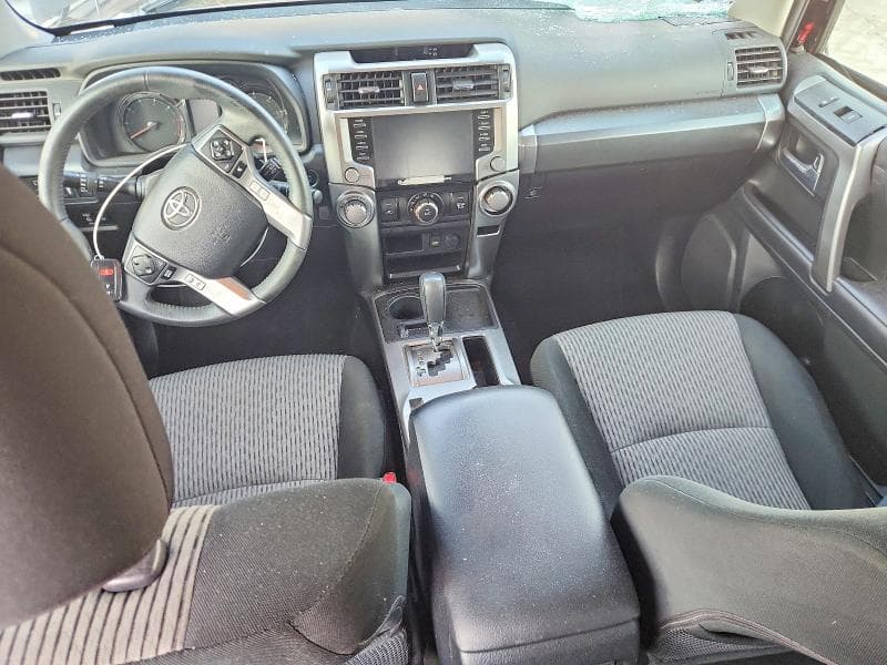 2024 TOYOTA 4RUNNER SR5 8