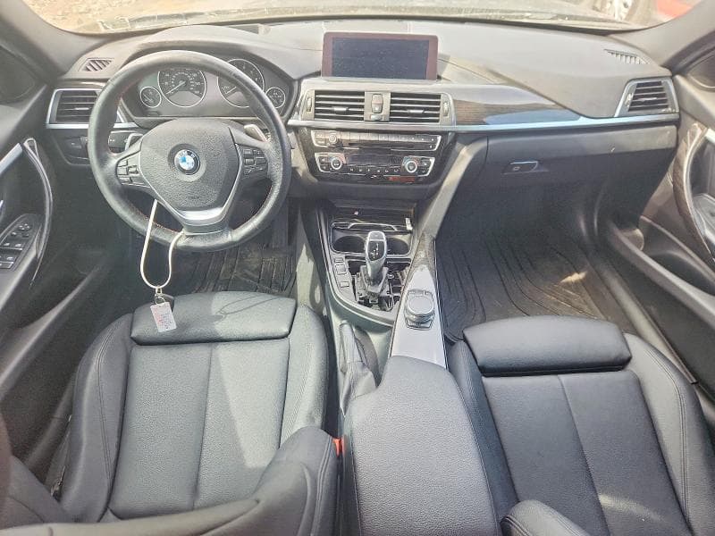 2018 BMW 330 XI 8