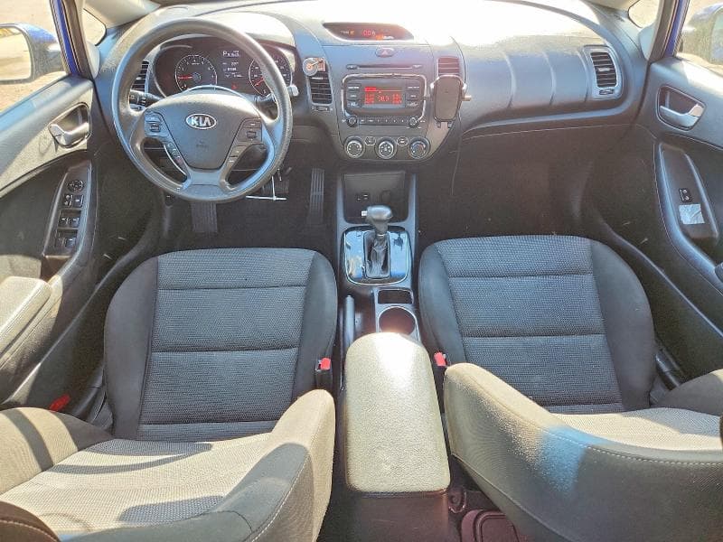 2017 KIA FORTE LX 8